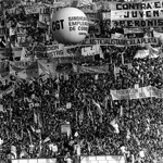"Movilización contra la dictadura de militar el 30 de marzo de 1982" by Mr. Moonlight on Wikimedia Commons (Public domain)